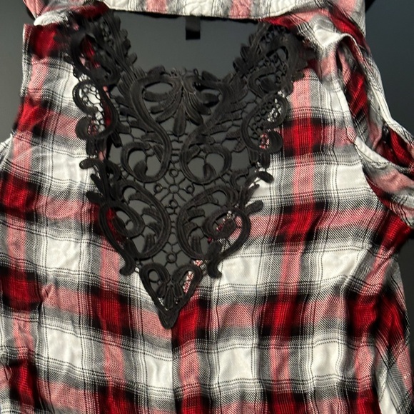 Plaid Open Shoulder Long Sleeve Button Down Top with Lace Detail - Picture 6 of 6